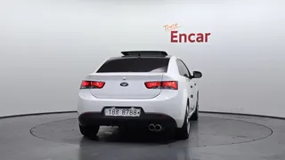 Kia Cerato (Forte)