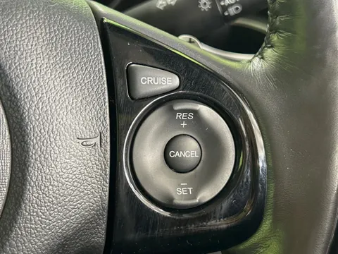 Honda N-BOX Slash