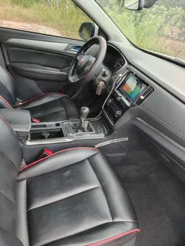 Roewe RX5
