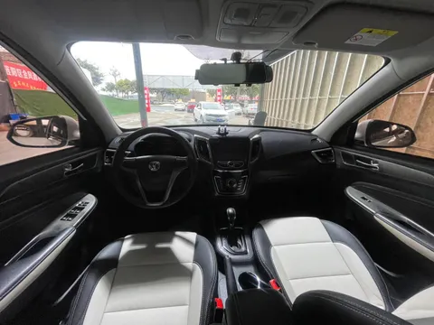 Changan CS35