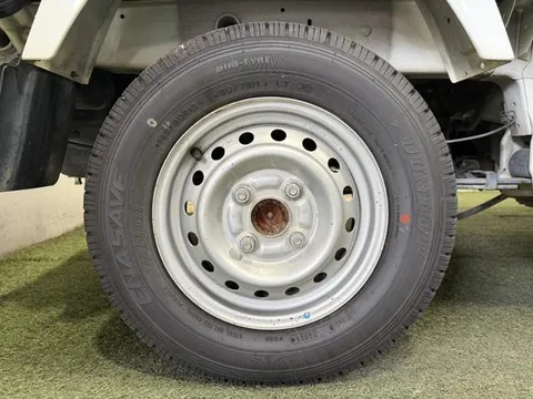 Nissan Clipper Truck