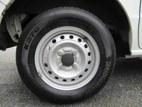 Nissan Clipper