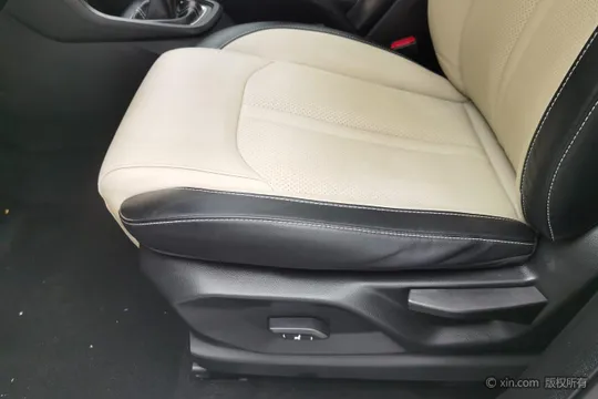 Baojun 360
