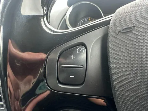 Renault Lutecia
