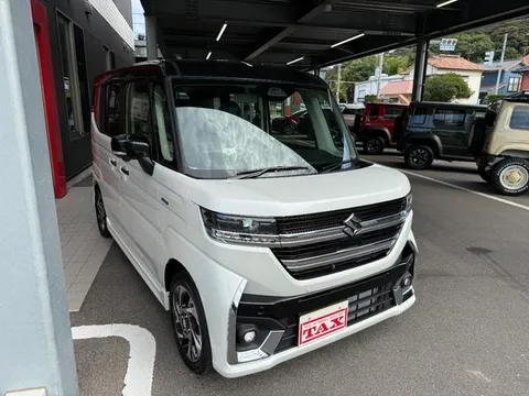 Suzuki Spacia Custom