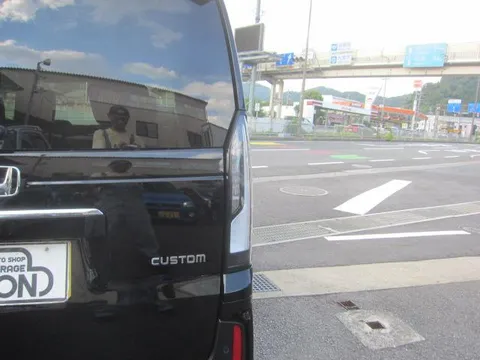 Honda N-BOX Custom