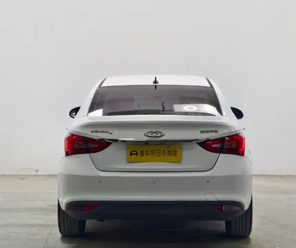 Chery Arrizo 5