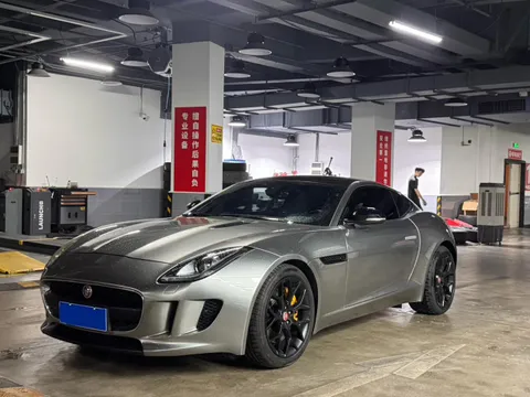 Jaguar F-Type