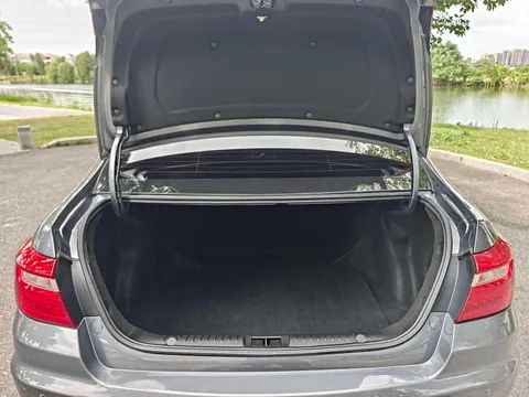 Geely Vision