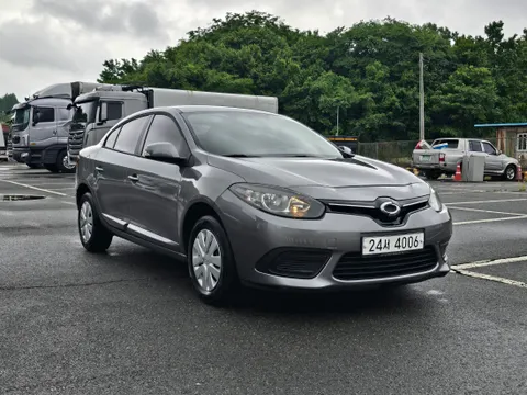 Renault SM3