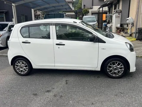 Toyota Pixis Epoch