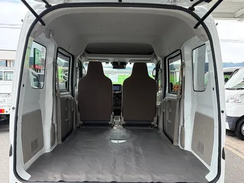 Nissan Clipper