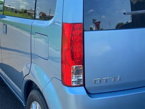 Nissan Otti