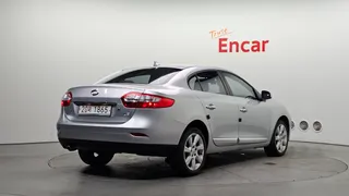 Renault SM3