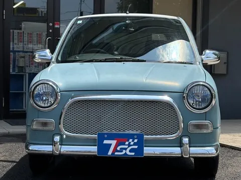 Daihatsu Mira Gino