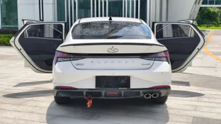 Hyundai Elantra (Avante)
