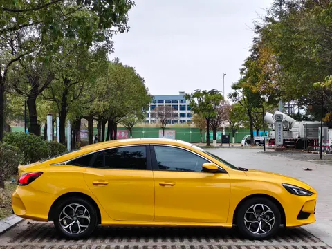 MG MG5