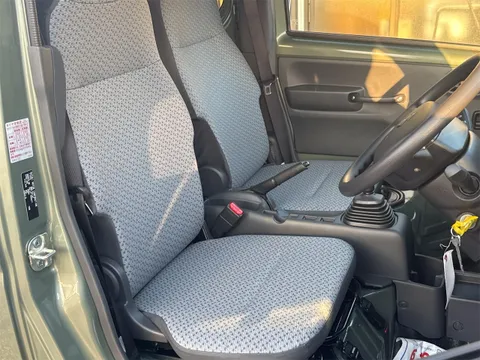 Suzuki Carry Track
