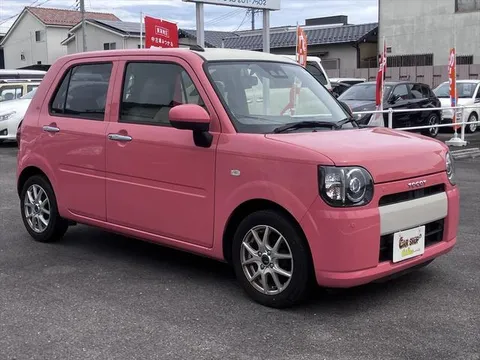 Daihatsu Mira Tocot