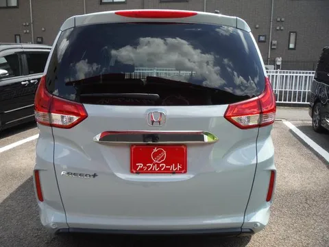 Honda Freed Plus