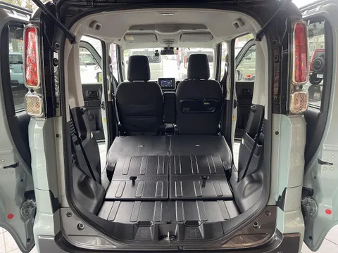 Suzuki Spacia Gear