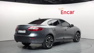 Renault SM3