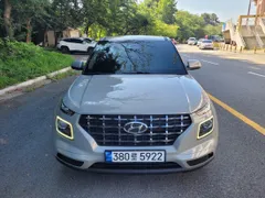 Hyundai Venue