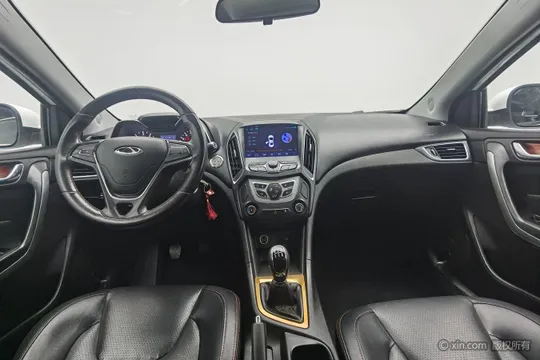 Chery Arrizo 5