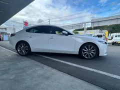 Mazda MAZDA3 Sedan