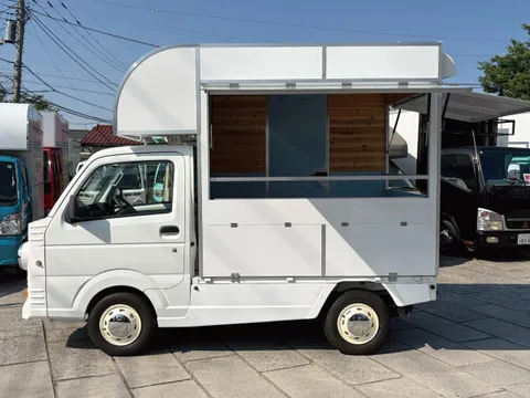 Nissan Clipper Truck