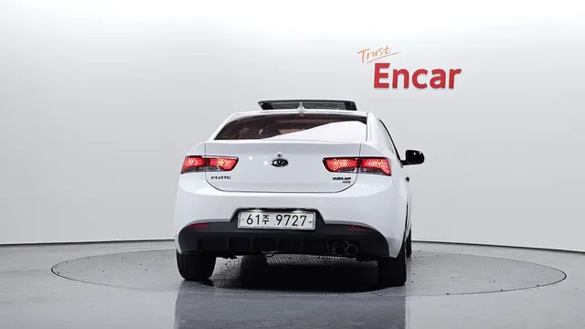 Kia Cerato (Forte)