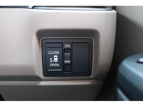 Honda N-BOX Joy