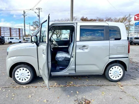 Suzuki Wagon R Smile