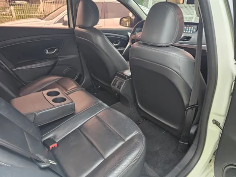 Renault SM3