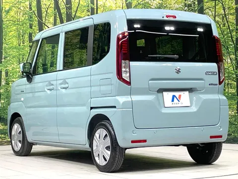 Suzuki Spacia
