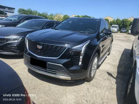 Cadillac XT4