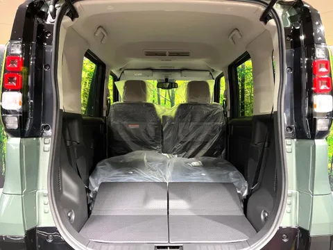 Mitsubishi Delica Mini
