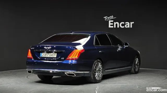 Genesis G90 (EQ900)
