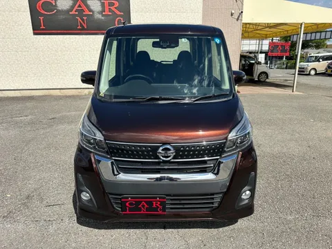 Nissan Dayz Roox