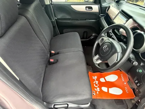 Honda N-BOX Plus