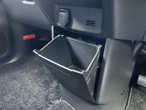 Mitsubishi eK X Space