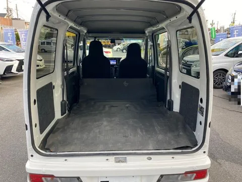 Toyota Pixis Van