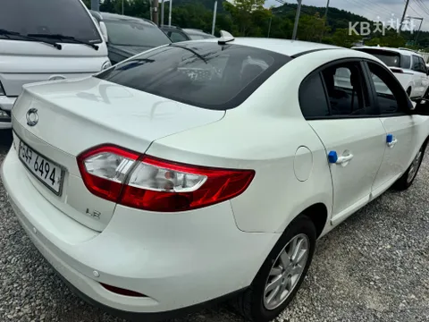 Renault SM3