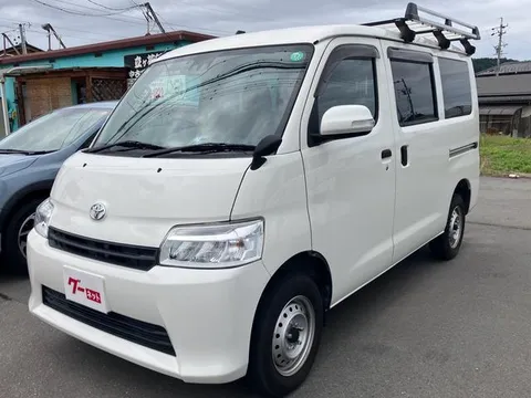 Toyota TownAce Van
