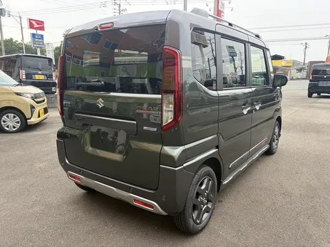 Suzuki Spacia Gear