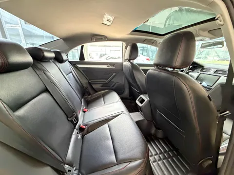 Volkswagen Lamando