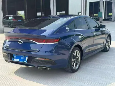 Hyundai Festa