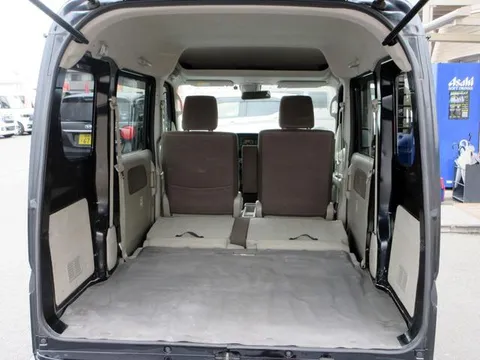 Nissan Clipper