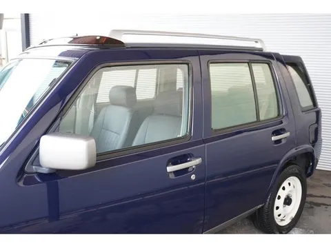 Nissan Rasheen