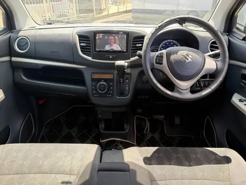 Suzuki Wagon R Stingray